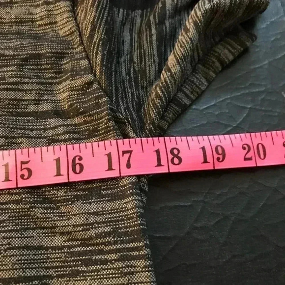 Nike Pro  Training tee v-neck - Picture 5 of 7